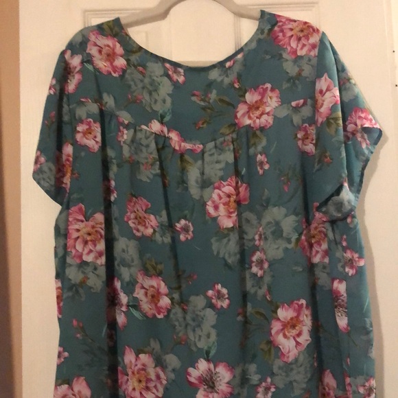 Blouse - Picture 3 of 3